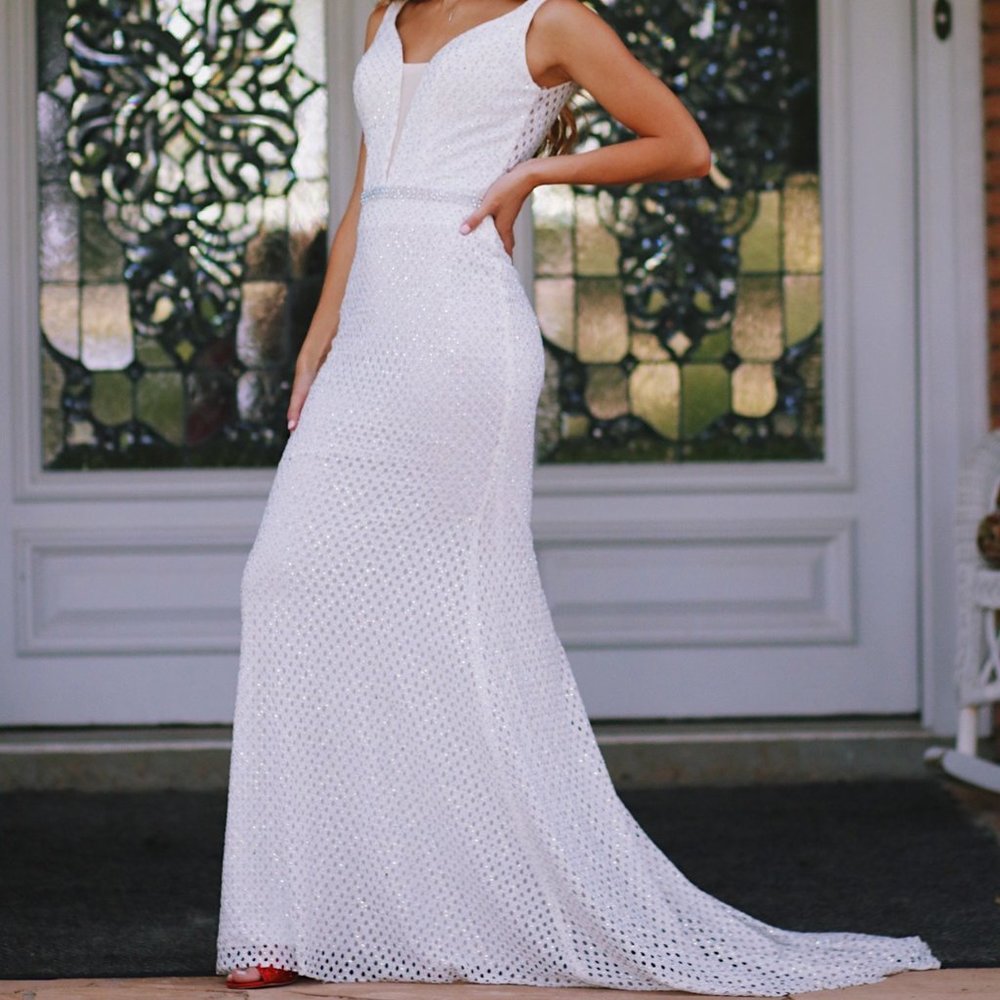 Prom/Pageant Dress - Picture 4 of 5